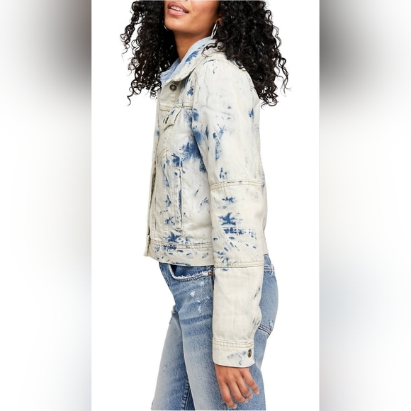 NWT Free People Denim Jacket - Picture 3 of 4